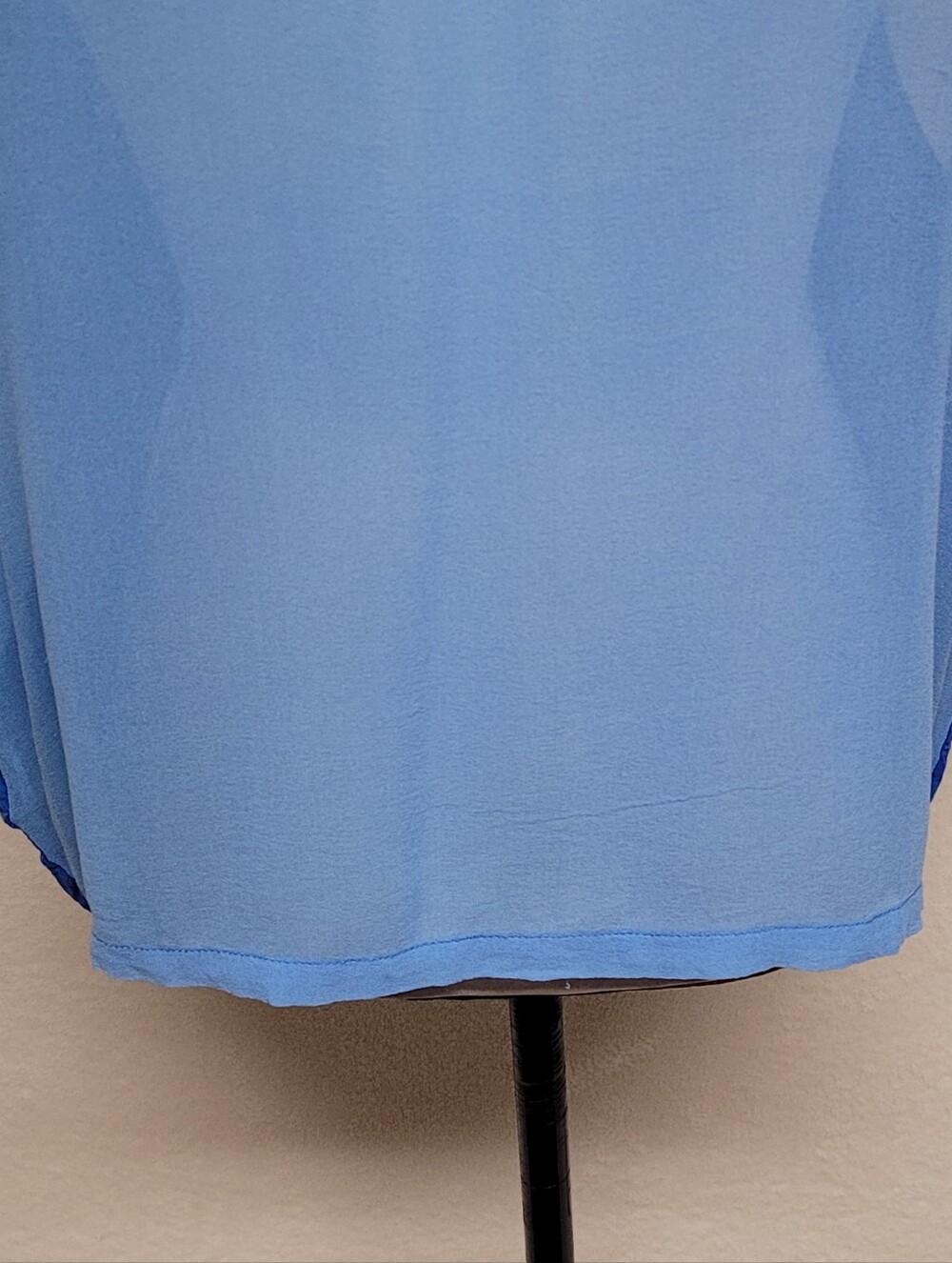 Y2K Vintage Ogle Light Blue Dark Blue Silk Colorblock Boxy Cut Cap Sleeve Blouse - Picture 9 of 12